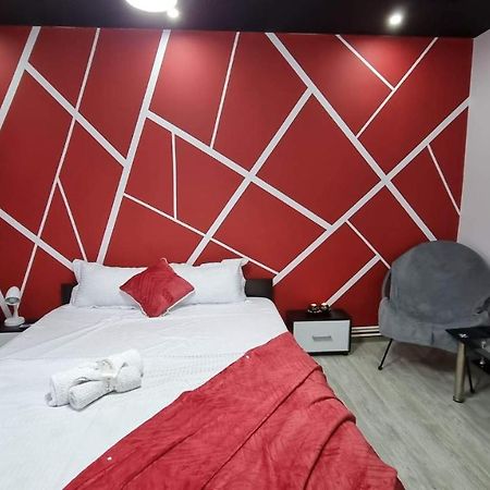 Studio Vale Apartment ฮูเนโดอารา ภายนอก รูปภาพ