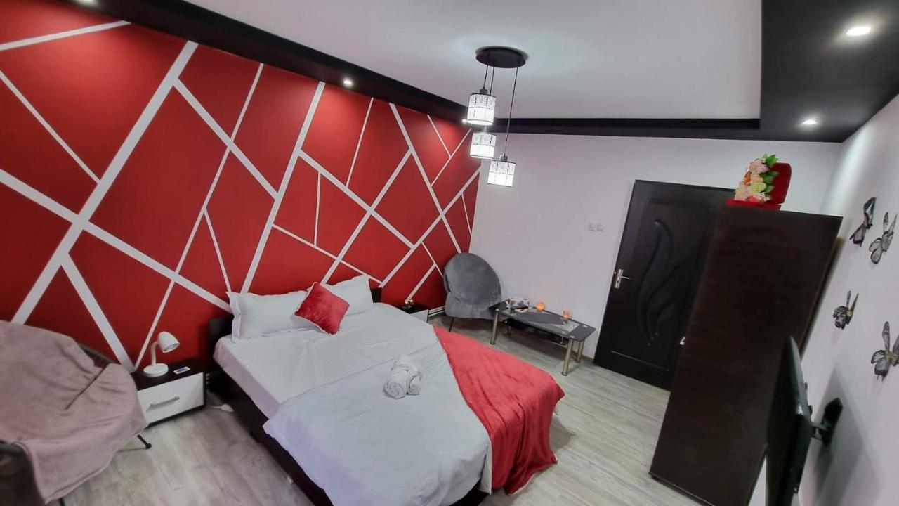 Studio Vale Apartment ฮูเนโดอารา ภายนอก รูปภาพ